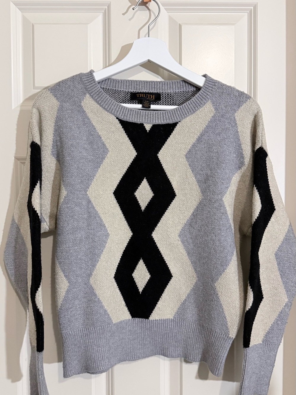 Truth by Republic Crewneck Sweater - Light Gray, Black & Cream Geometric